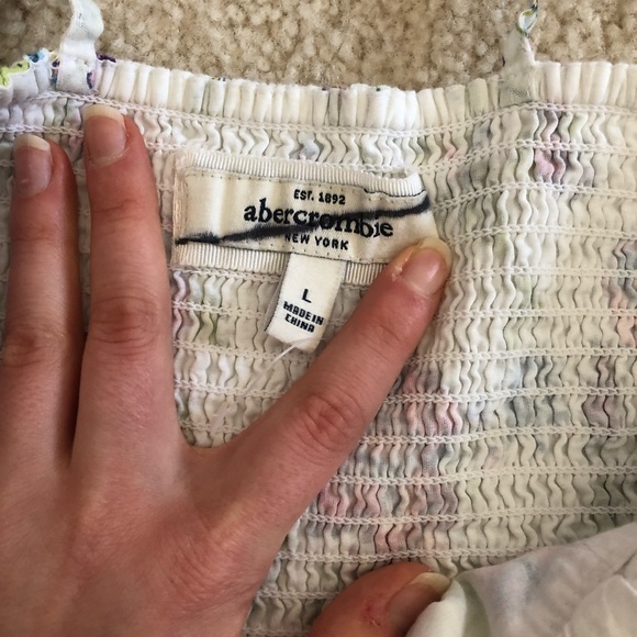 NWOT Abercrombie tank - Picture 5 of 6